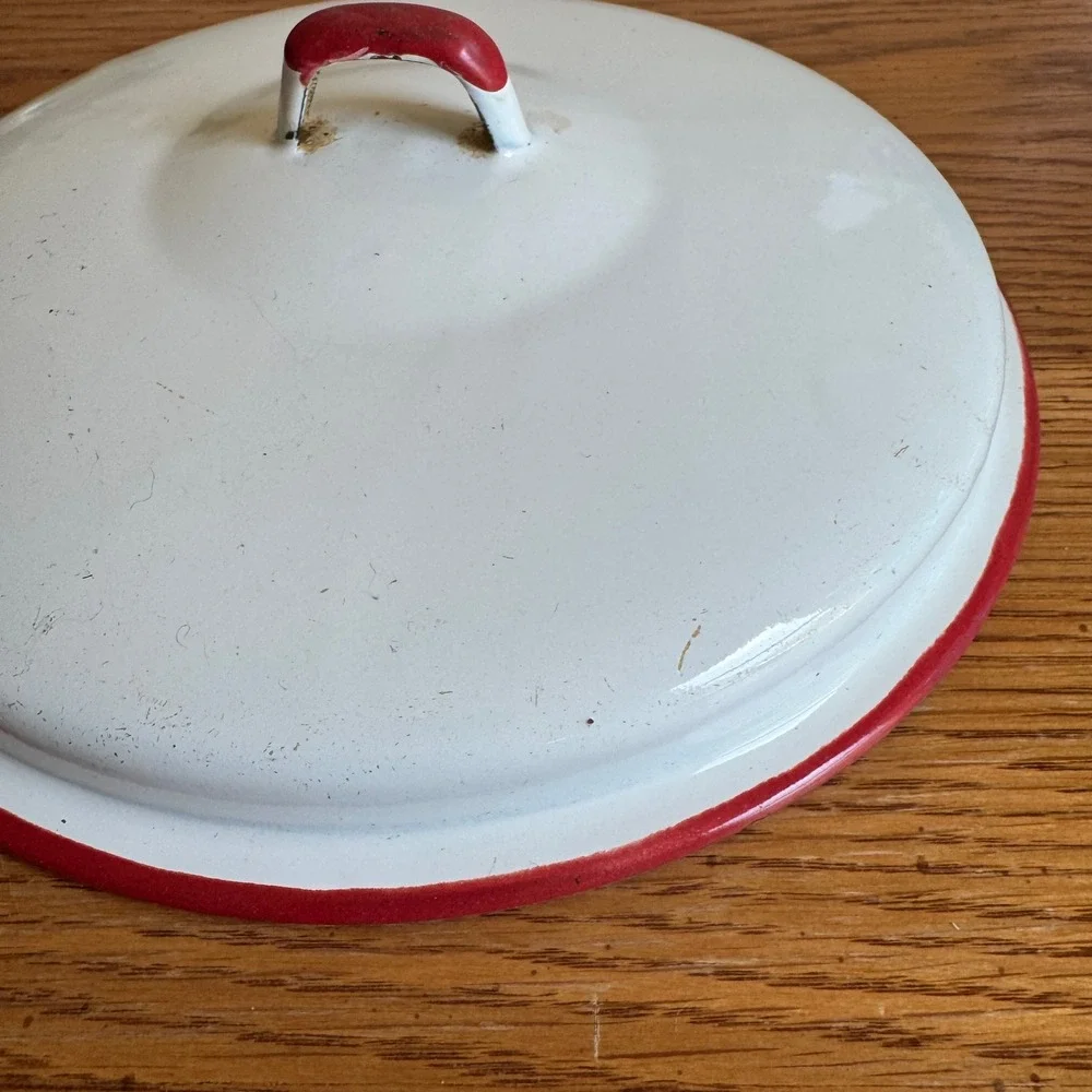 Vintage‎ White Enamelware Pot Lid with Red Trim and Handle REPLACEMENT Decor